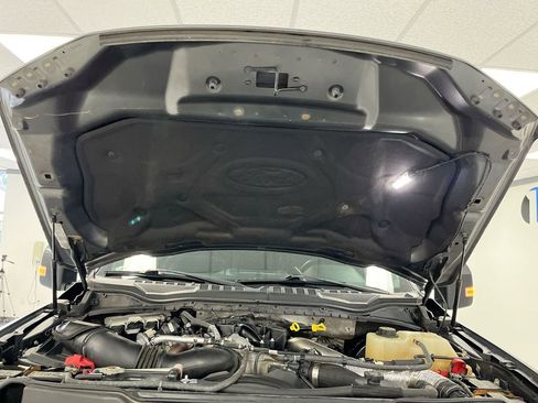 Used 2017 Ford F350 Lariat w/ Lariat Ultimate Package image 13