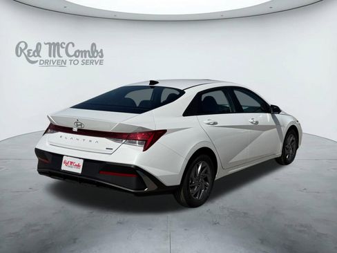 New 2026 Hyundai Elantra Blue image 5