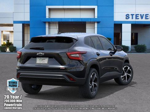 New 2026 Chevrolet Trax RS w/ Driver Confidence Package image 4