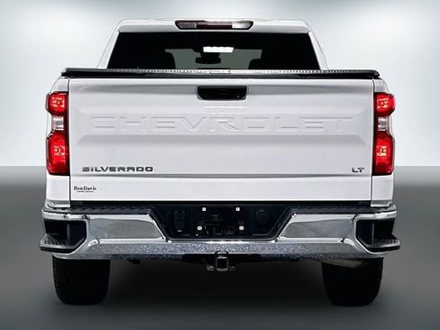 Used 2023 Chevrolet Silverado 1500 LT AWD/4WD image 6