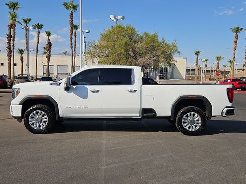 Certified 2022 GMC Sierra 3500 Denali w/ Denali Ultimate Package AWD/4WD image 2