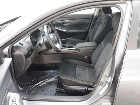 Used 2020 Nissan Sentra SR image 6