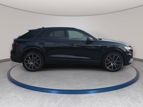Used 2019 Audi Q8 Premium Plus w/ Premium Plus AWD/4WD image 4