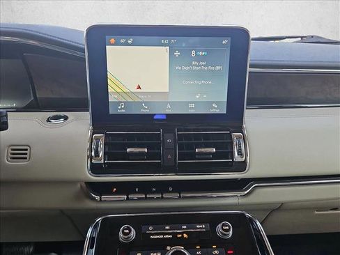 Used 2019 Lincoln Navigator Reserve w/ Cargo Package image 15