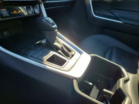 Used 2025 Toyota RAV4 XLE Premium image 29