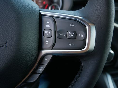 New 2026 RAM 1500 Big Horn AWD/4WD image 9