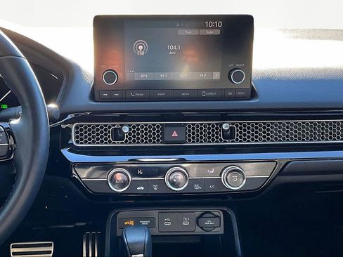 Used 2025 Honda Civic Sport image 10