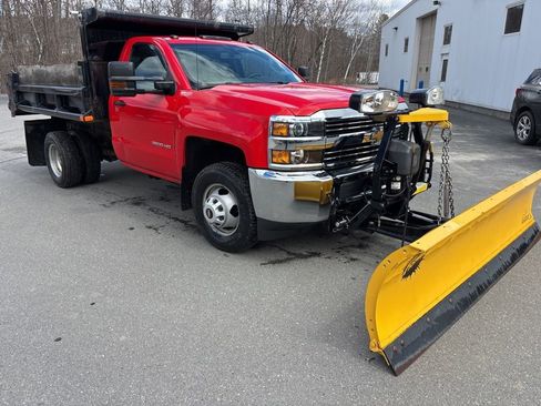 Used 2018 Chevrolet Silverado 3500 W/T w/ WT Convenience Package image 6