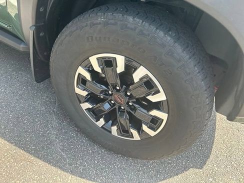 Certified 2023 Nissan Frontier PRO-4X w/ Pro Convenience Package AWD/4WD image 2