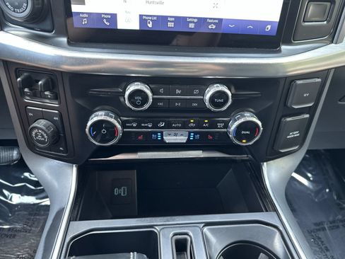 Used 2023 Ford F150 Lariat w/ Trailer Tow Package AWD/4WD image 16