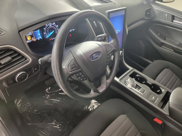 Certified 2023 Ford Edge SE w/ Black Appearance Package AWD/4WD image 12