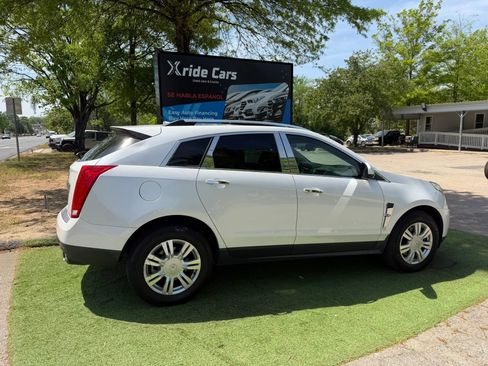 Used 2012 Cadillac SRX Luxury image 4