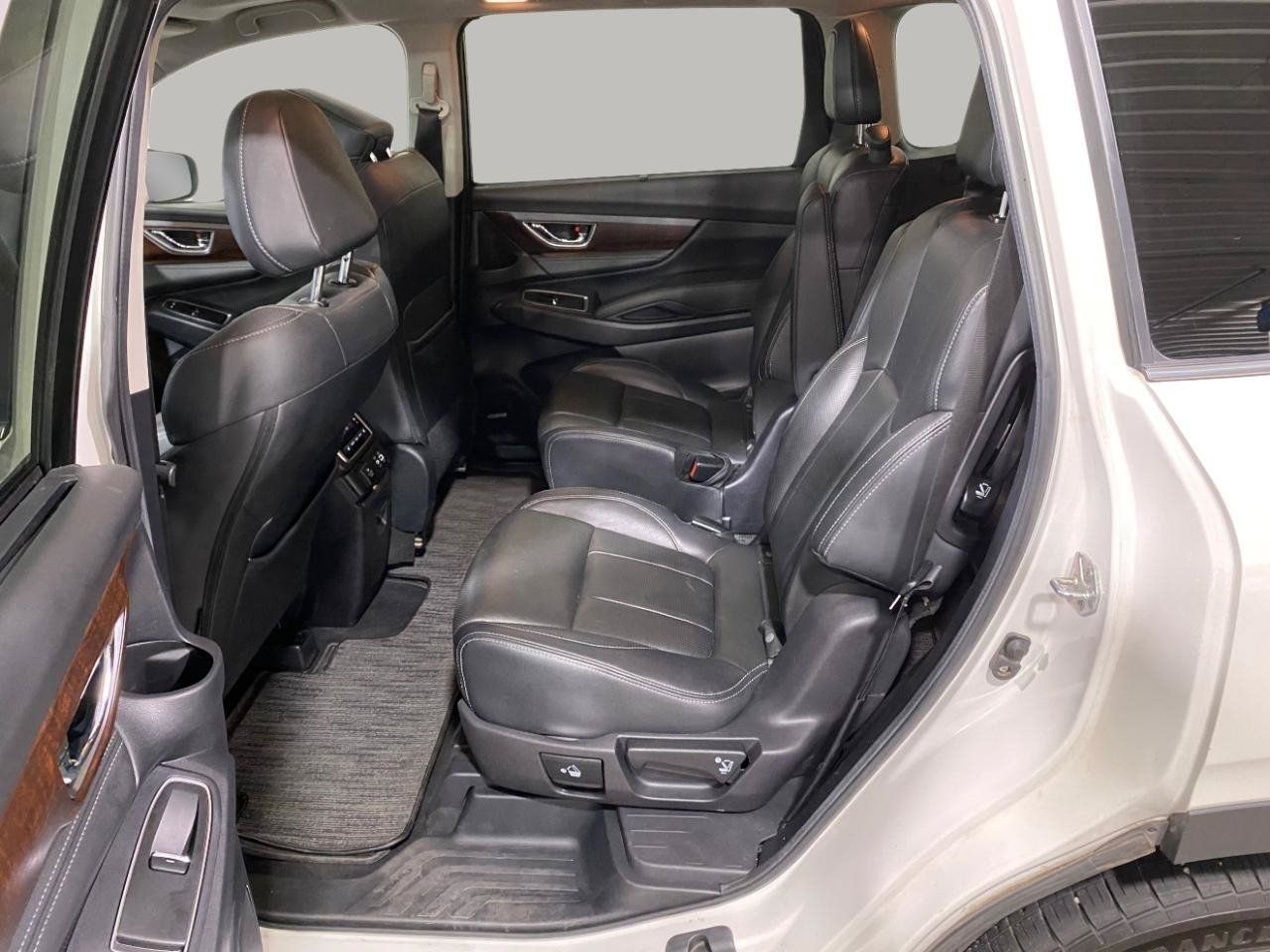 Used 2023 Subaru Ascent Touring AWD/4WD image 12