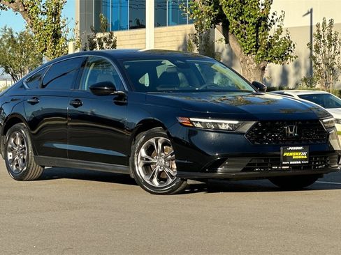 Used 2023 Honda Accord EX image 2