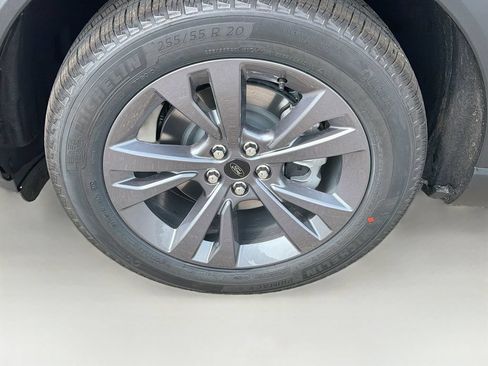 Used 2026 Ford Explorer Active w/ Active Comfort Package AWD/4WD image 32