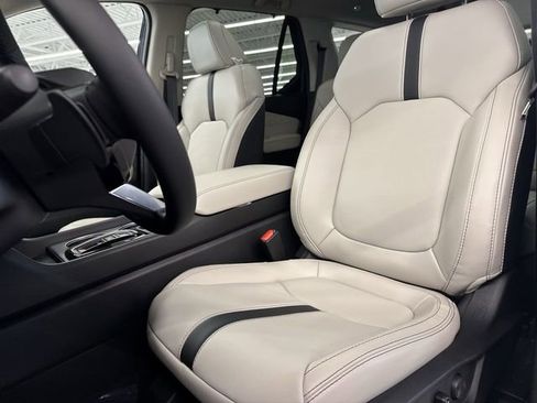 New 2026 Honda Pilot Touring image 19