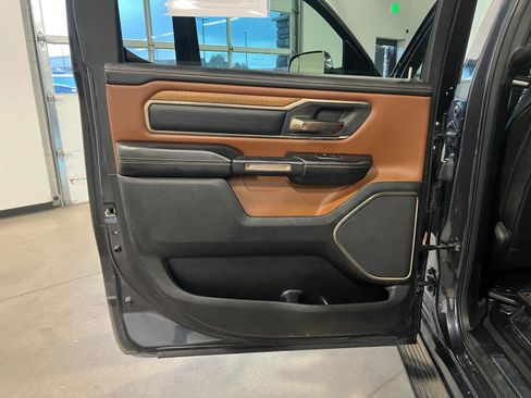 Used 2019 RAM 1500 Limited image 31