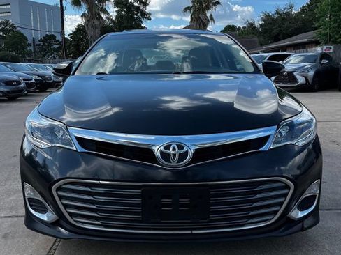 Used 2015 Toyota Avalon XLE Premium FWD image 2