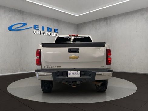 Used 2011 Chevrolet Silverado 2500 LTZ w/ LTZ Plus Package AWD/4WD image 5