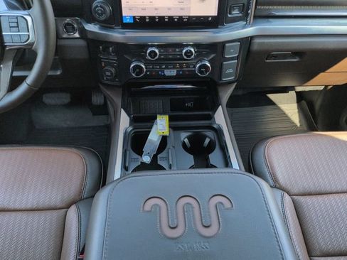 Used 2026 Ford F250 King Ranch w/ Chrome Package AWD/4WD image 19