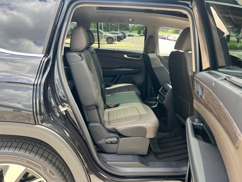 New 2026 Volkswagen Atlas SEL AWD/4WD image 33