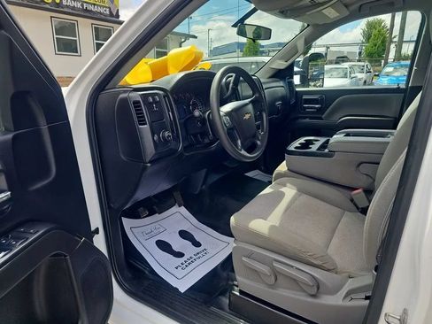 Used 2017 Chevrolet Silverado 1500 W/T w/ Trailering Package RWD image 10