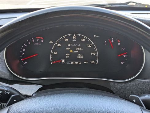 Used 2014 Kia Cadenza Limited image 12