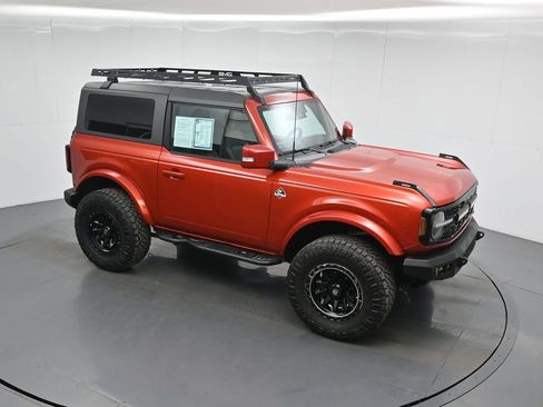 Used 2022 Ford Bronco Outer Banks image 37