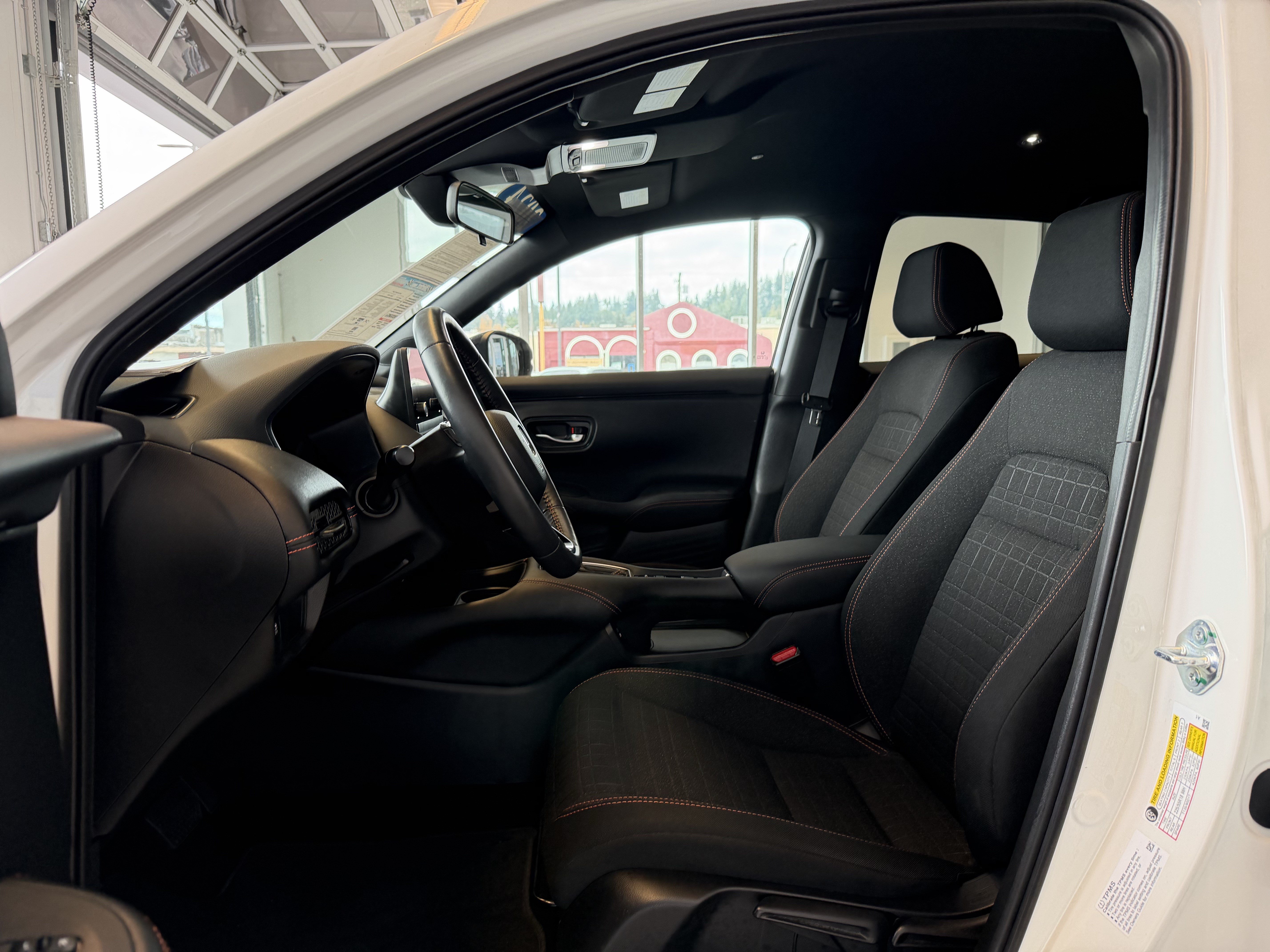 Used 2024 Honda HR-V Sport image 8
