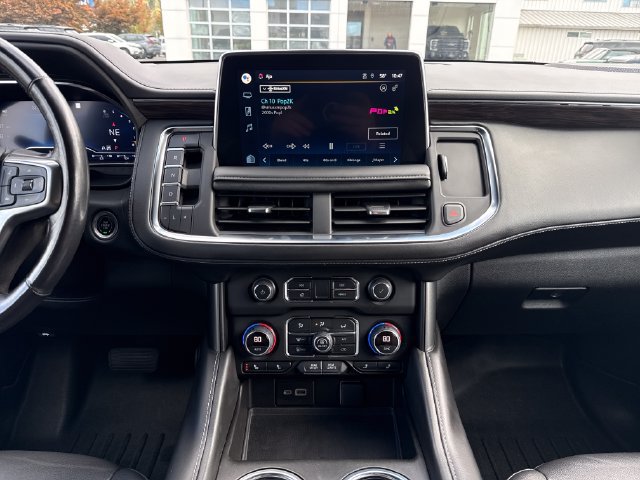 Used 2022 Chevrolet Tahoe Z71 w/ Luxury Package AWD/4WD image 25