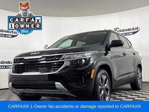 Used 2024 Kia Seltos LX AWD/4WD image 3