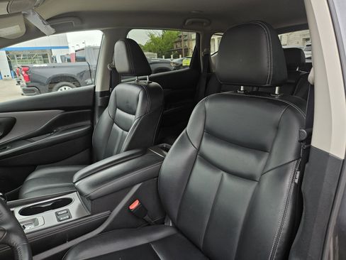 Used 2023 Nissan Murano SV FWD image 11
