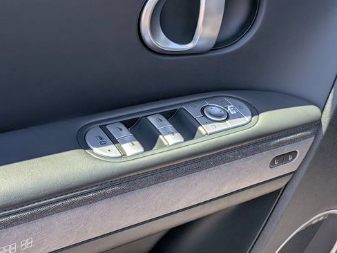 Certified 2024 Hyundai Ioniq 5 Limited RWD image 13
