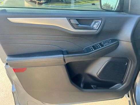 Used 2024 Ford Escape Active AWD/4WD image 20