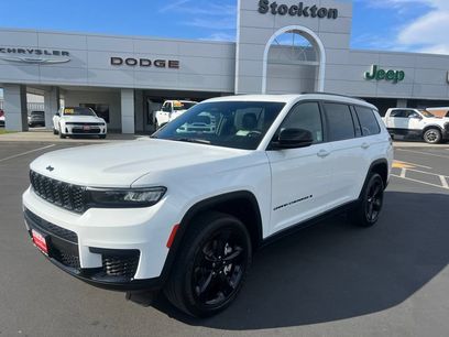 Used 2023 Jeep Grand Cherokee L Laredo