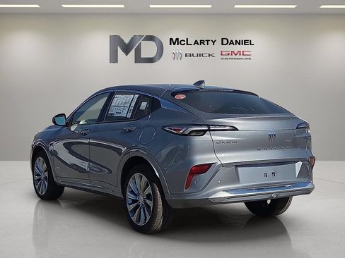 New 2026 Buick Envista Preferred FWD image 4