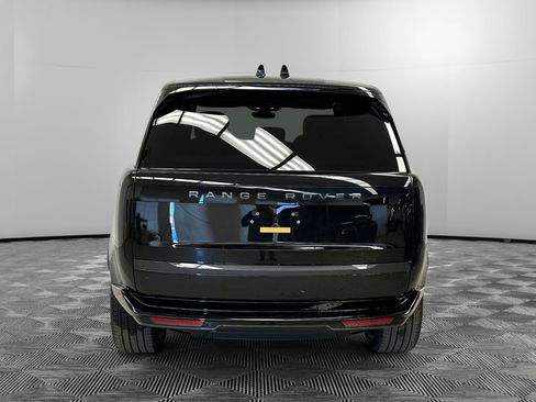 New 2026 Land Rover Range Rover SE image 4