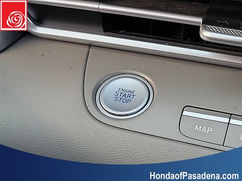 Used 2023 Hyundai Elantra SEL w/ Convenience Package image 17