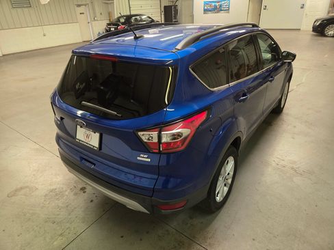 Used 2018 Ford Escape SE FWD image 7