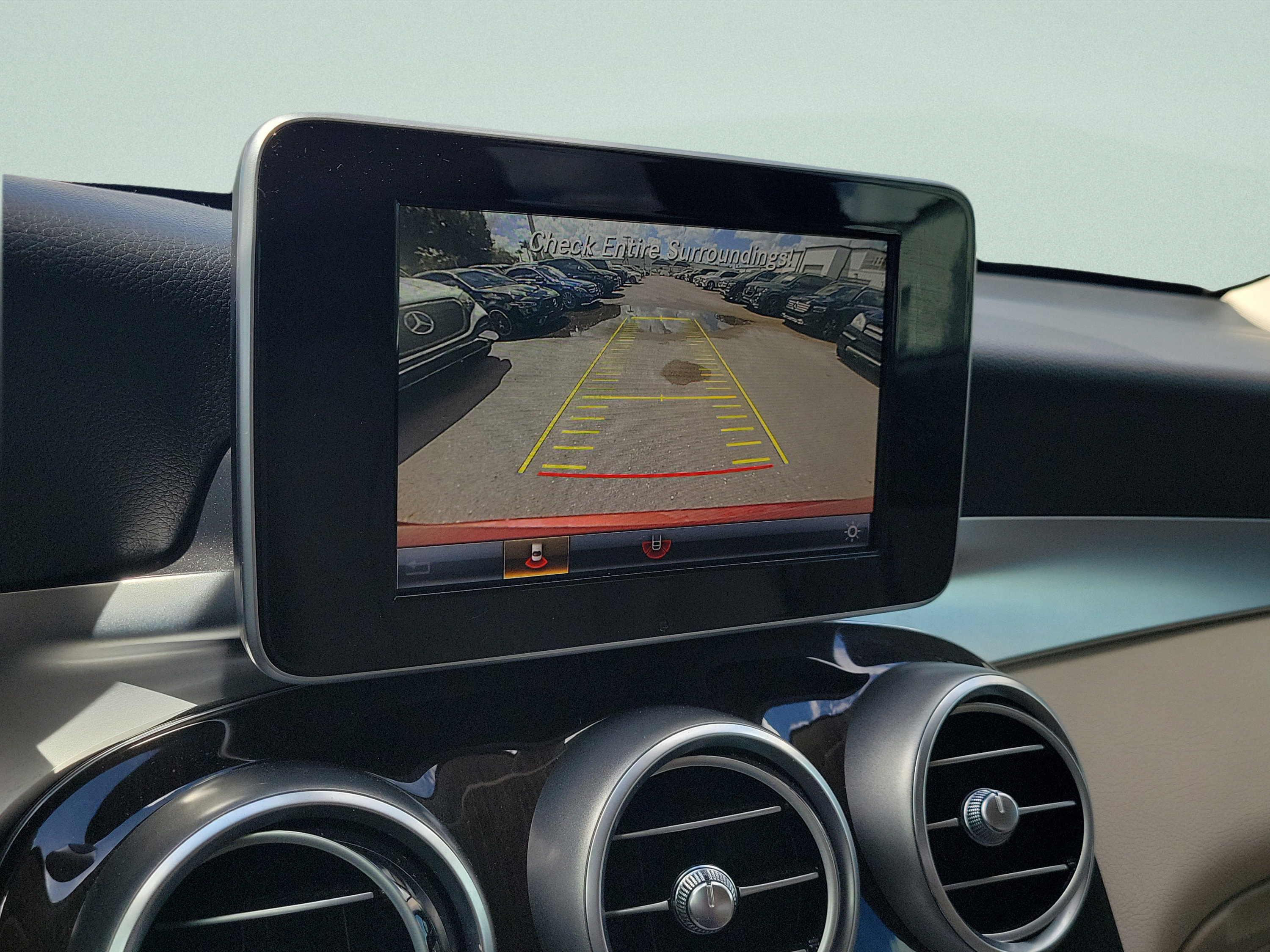 Certified 2019 Mercedes-Benz GLC 300 image 26