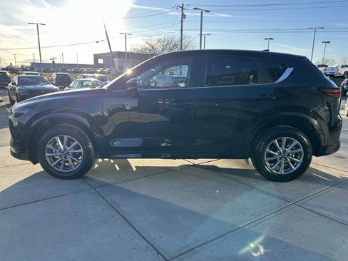 Certified 2025 MAZDA CX-5 AWD 2.5 S w/ Select Package image 4