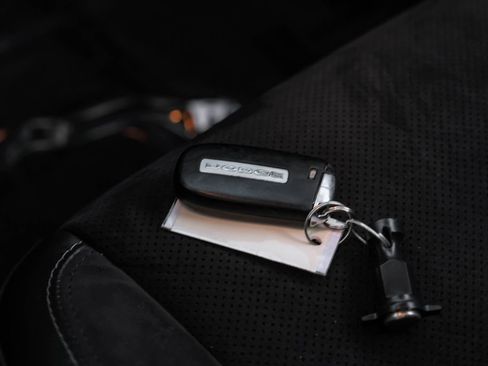 Used 2018 Dodge Challenger R/T Plus image 59