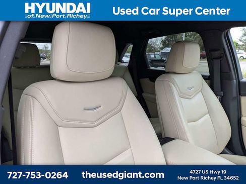 Used 2018 Cadillac XT5 FWD w/ LPO, Wheel Lock Package image 6