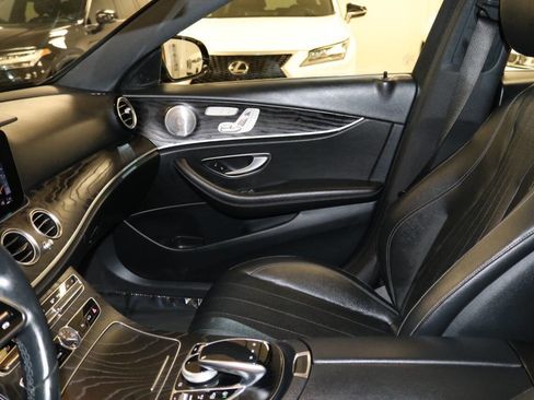 Used 2020 Mercedes-Benz E 350 Sedan image 71