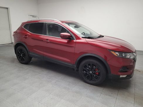 Used 2021 Nissan Rogue Sport SV FWD image 11