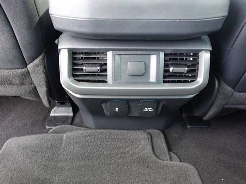 Used 2024 Ford F150 Lariat AWD/4WD image 42
