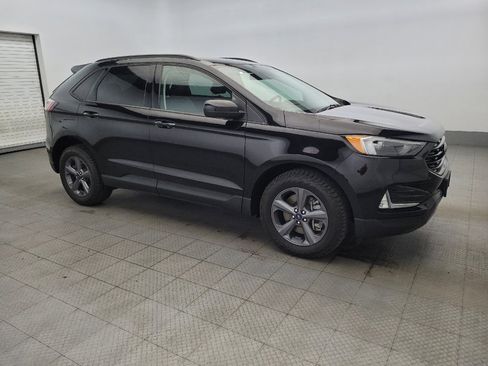 Used 2023 Ford Edge SEL w/ Sport Appearance Package image 11