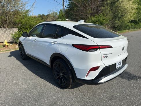 New 2026 Buick Envista Sport Touring image 4