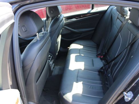Used 2018 BMW 530e RWD image 15