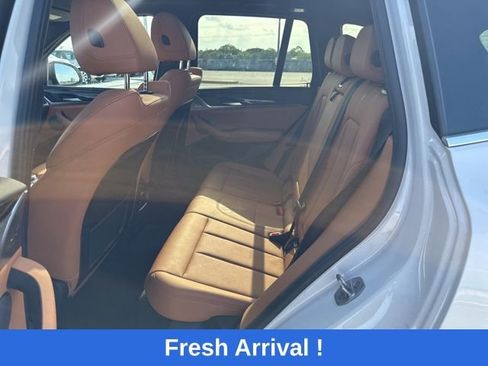 Used 2024 BMW X3 sDrive30i w/ Convenience Package RWD image 2